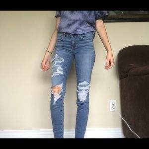 AE Super Stretch Ripped Jeans